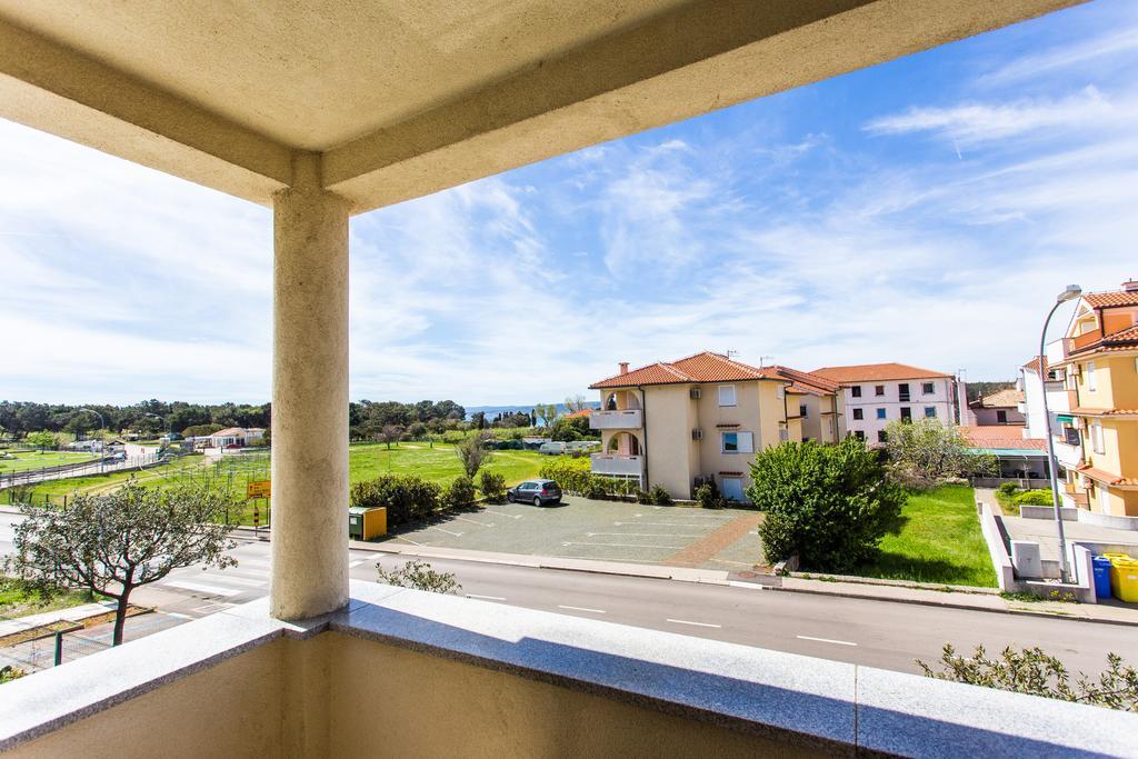 Apartments Vedran Punat Exterior foto
